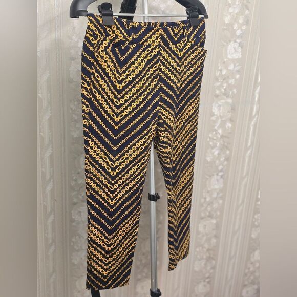 7th Avenue Design Studio Navy and Gold Chain Print Crop Pants - Picture 2 of 7
